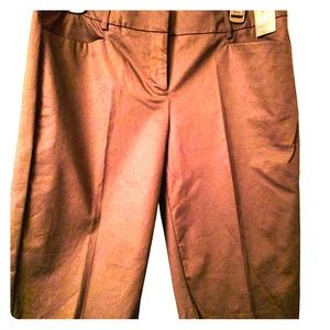 Women’s NWT Bermuda shorts